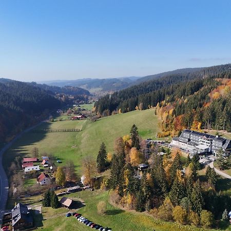 Spa Hotel Lanterna Velké Karlovice Exteriör bild