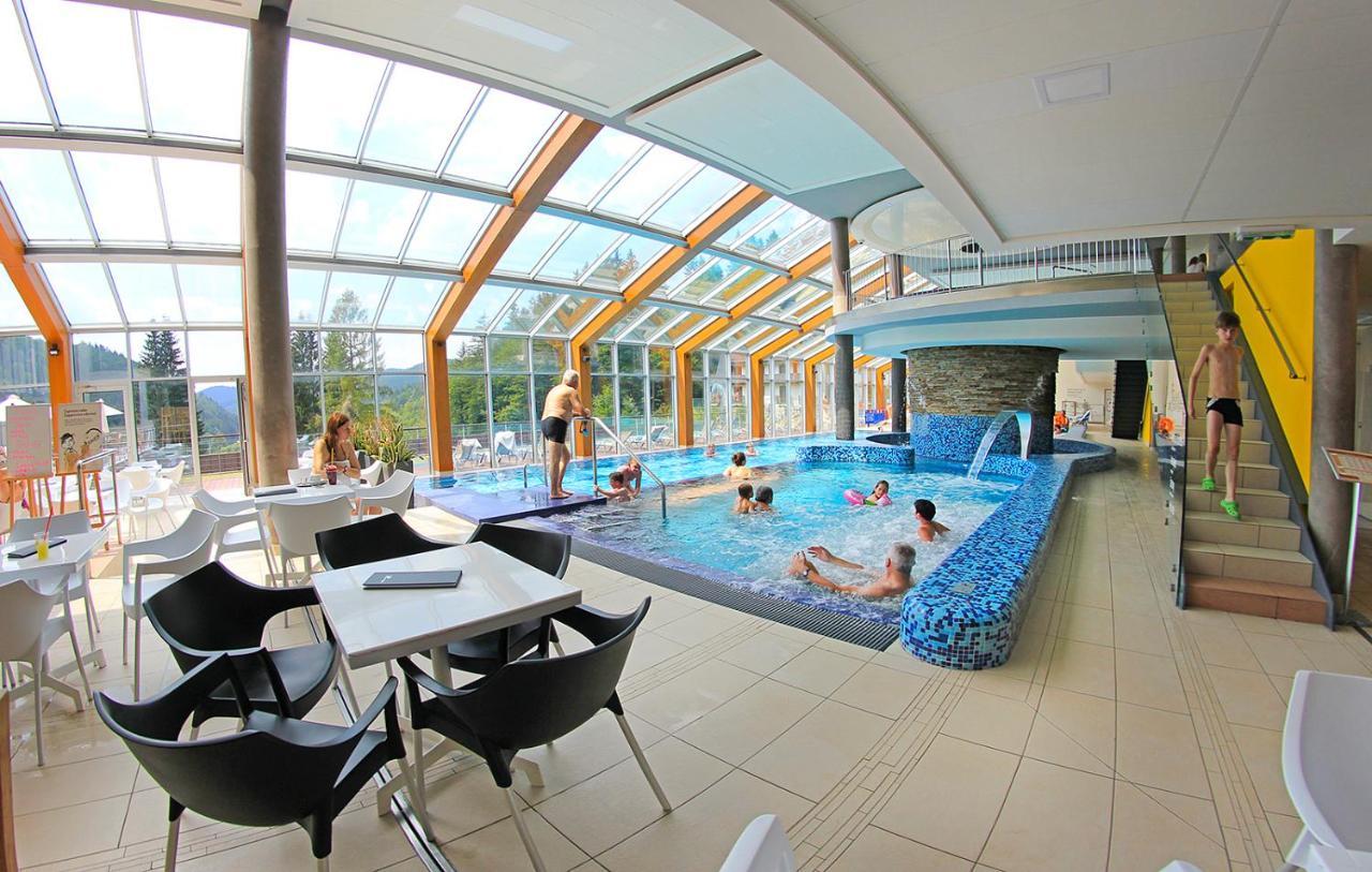 Spa Hotel Lanterna Velké Karlovice Exteriör bild