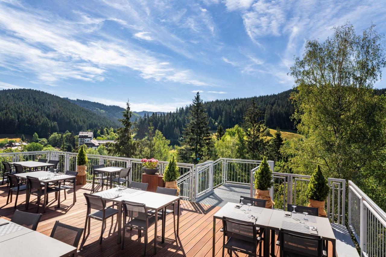 Spa Hotel Lanterna Velké Karlovice Exteriör bild
