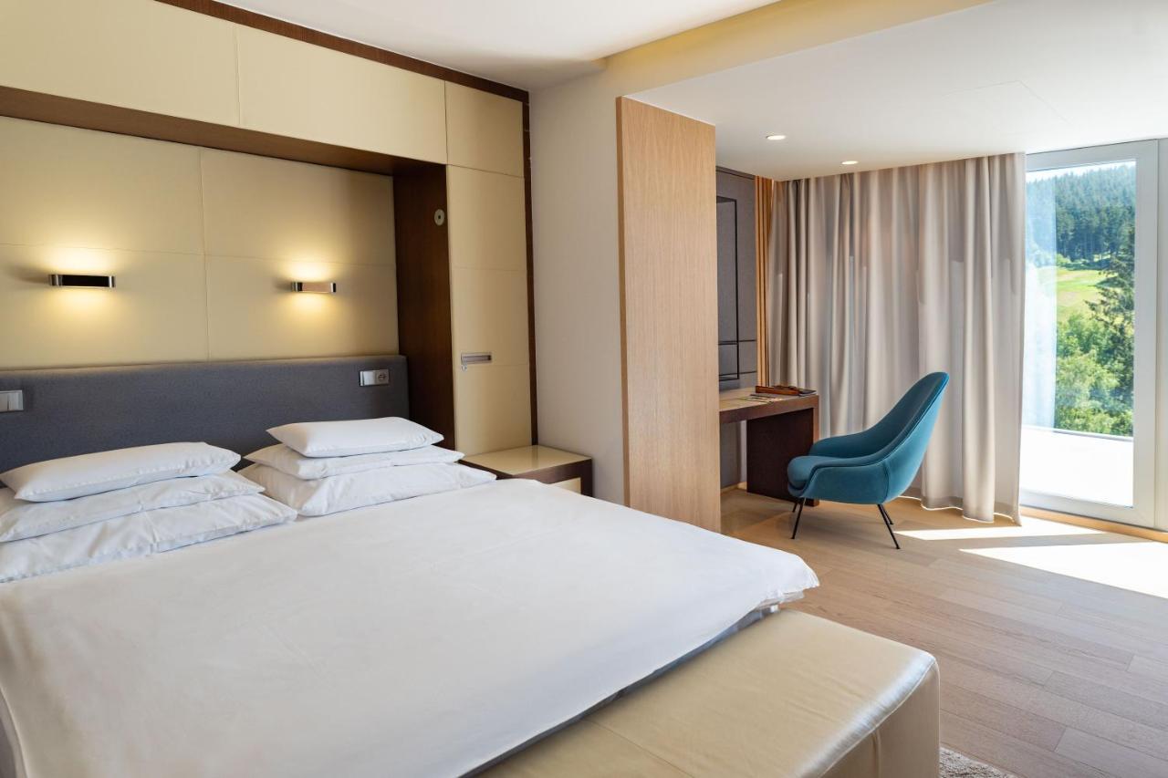 Spa Hotel Lanterna Velké Karlovice Rum bild