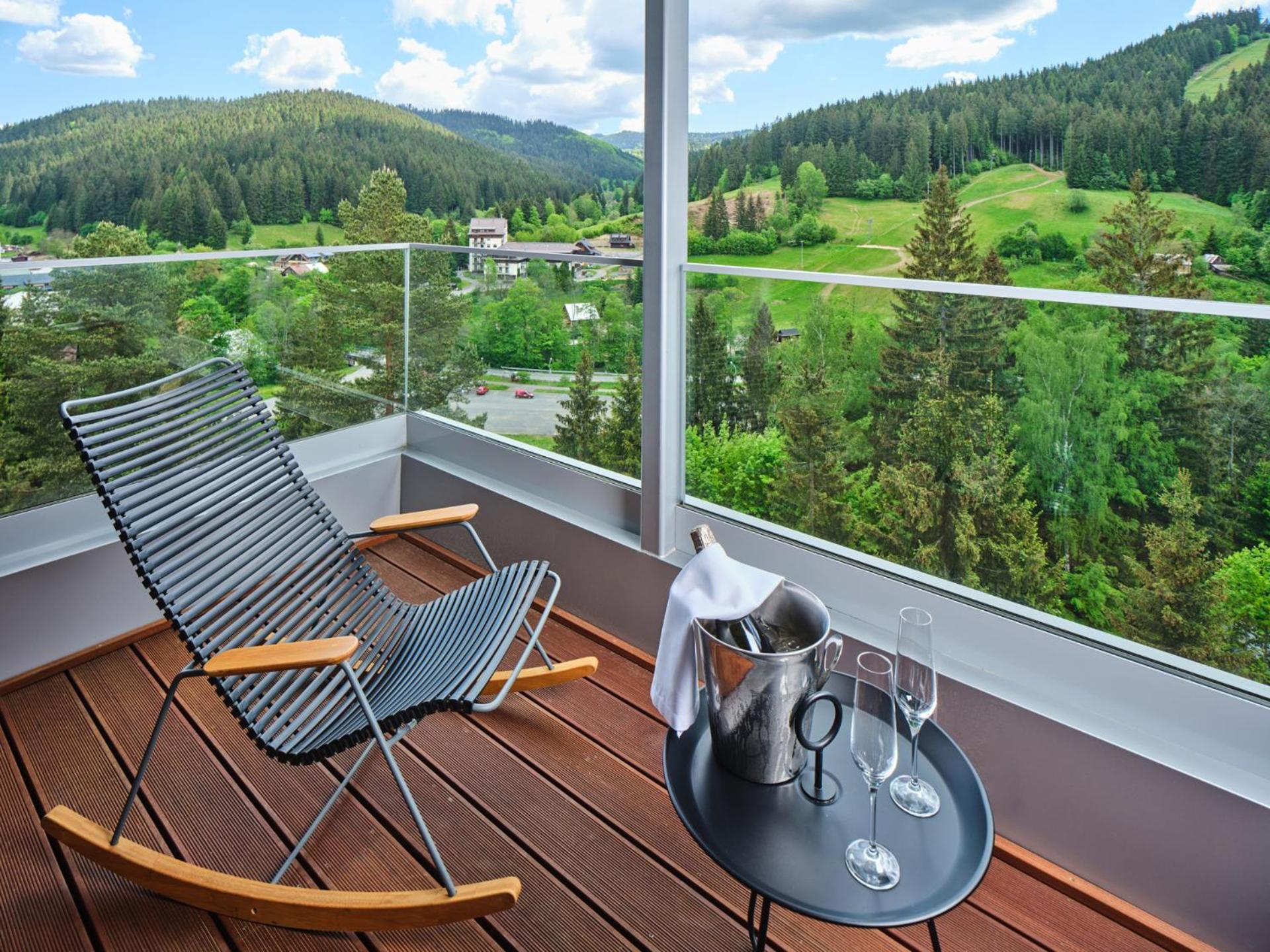 Spa Hotel Lanterna Velké Karlovice Exteriör bild