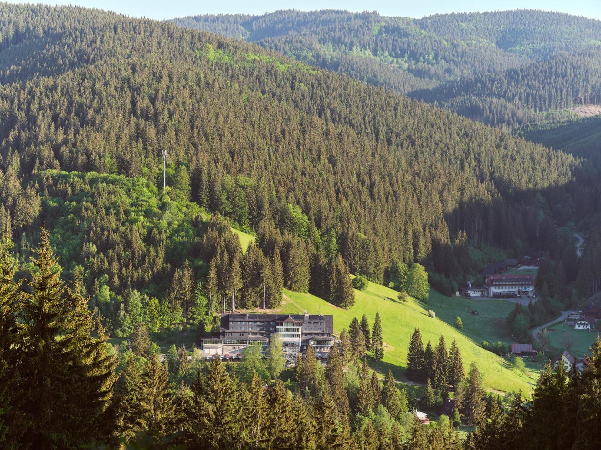 Spa Hotel Lanterna Velké Karlovice Exteriör bild